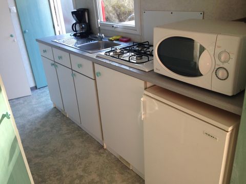 MOBILHOME 4 personnes - Iris 24m2 - arrivée samedi,