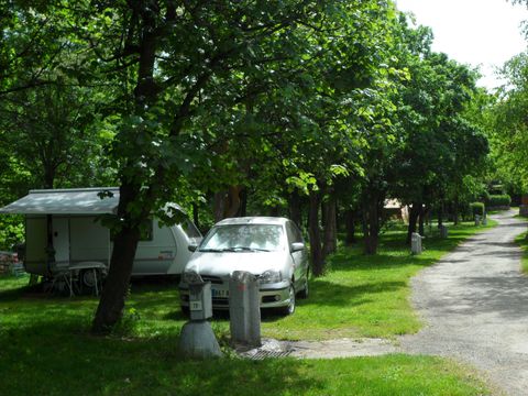 Emplacement - Forfait STANDARD : Emplacement + Voiture