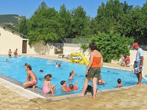 Camping L'Enclave - Camping Pyrenees-Orientales