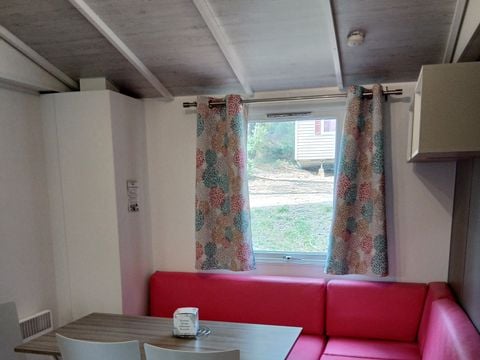 MOBILHOME 6 personnes - TOUT CONFORT - 3 chambres avec climatisation et TV - 30m²