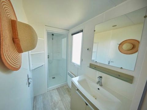 MOBILHOME 4 personnes - Comfort | 2 Ch. | 4 Pers. | Terrasse surélevée | Clim.