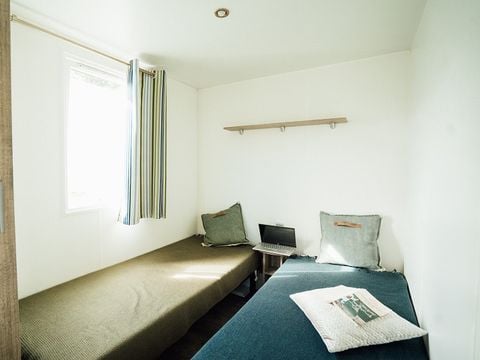 MOBILHOME 6 personnes - KONFORT  (2ch + convertible 6p) 28 à 32