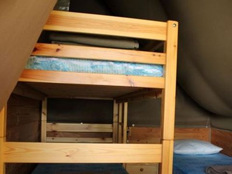 Tente en toile et en bois 5 personnes - ECOLODGE STANDARD sans sanitaires 20 m²
