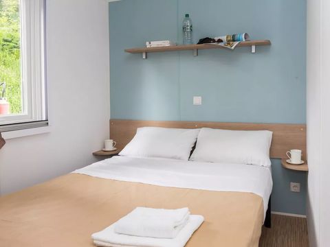 MOBILHOME 6 personnes - Premium 32m² - 3 chambres + TV + lave-vaisselle + Terrasse + draps + serviettes
