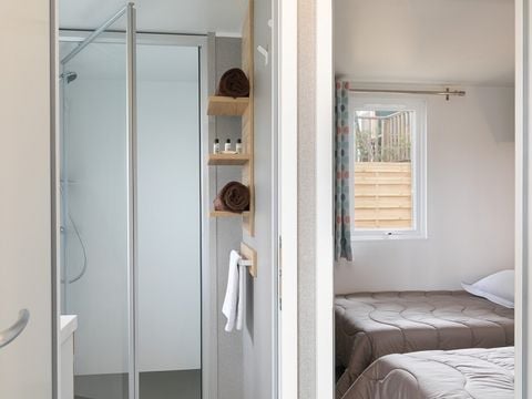 MOBILHOME 6 personnes - LUXE ZEN avec spa privatif