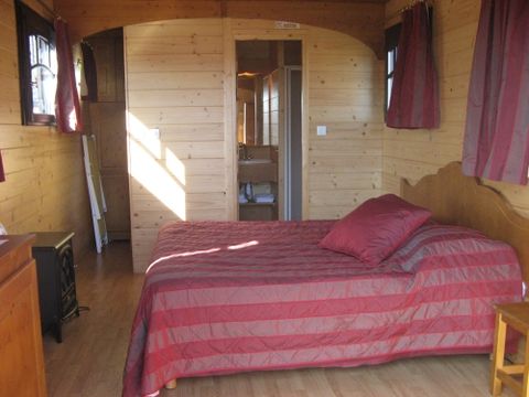 Insolite 4 personnes - ROULOTTE HOTELIERE (sans cuisine) - 18 m²