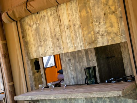 Tente en toile et en bois 5 personnes - VARADERO 2 chambres - 50 m2