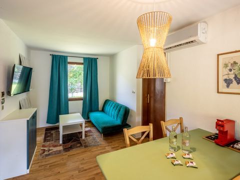 BUNGALOW 4 personnes - 2 Chambres