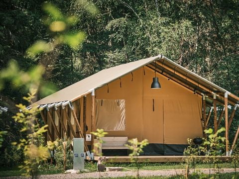 TENTE TOILE ET BOIS 5 personnes - Tente safari 37m²