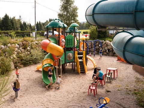 Flower Camping La Steniole - Camping Vosges - Image N°17
