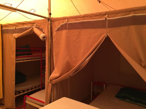 BUNGALOW TOILÉ 5 personnes - 25 m2 At kiwi sans sanitaires