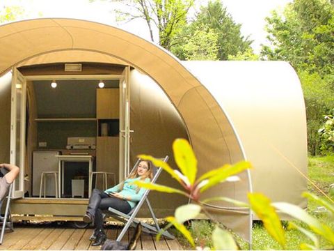 Tente en toile et en bois 3 personnes - COCO SWEET - ATYPIQUE (Sans sanitaires)
