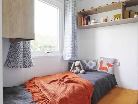 MOBILHOME 6 personnes - Cottage des Familles 3 CH - 2 SDB - 6 PERS 38 m² - TV + CLIM + LV + DRAPS (inclus à la location à la semaine)
