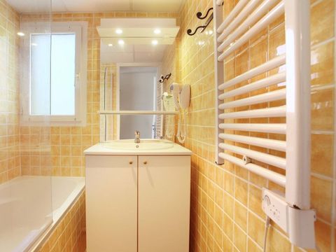 APPARTEMENT 6 personnes - 2 pièces alcôve 5/6 pers.