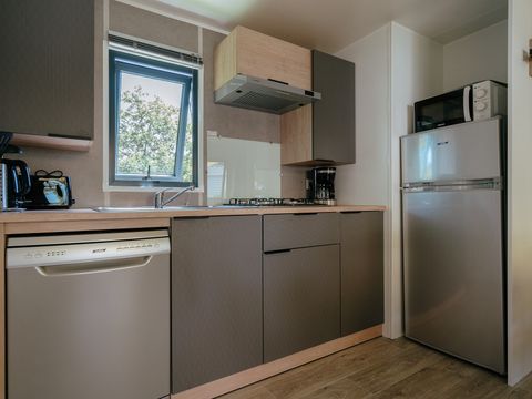 MOBILHOME 6 personnes - Premium | 3 Ch. | 6 Pers. | Terrasse surélevée | Clim. | TV