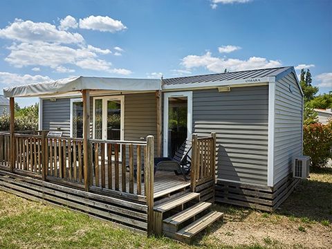 MOBILHOME 4 personnes - Ultimate | 2 Ch. | 4 Pers. | Terrasse surélevée | 2 SDB | Clim. | TV