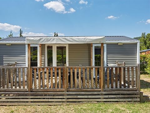 MOBILHOME 4 personnes - Ultimate | 2 Ch. | 4 Pers. | Terrasse surélevée | 2 SDB | Clim. | TV