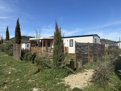 MOBILHOME 8 personnes - Comfort XL | 4 Ch. | 8 Pers. | Terrasse surélevée | 2 SDB | Clim