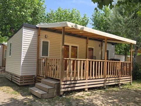 MOBILHOME 6 personnes - Mobil-home | Premium | 3 Ch. | 6 Pers. | Terrasse surélevée | Cuisine extérieure | 1 SDB | Clim. | TV