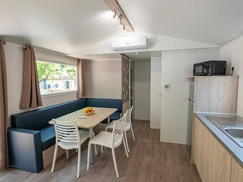 MOBILHOME 6 personnes - Mobil-home | Premium | 3 Ch. | 6 Pers. | Terrasse Lounge | Clim. | TV