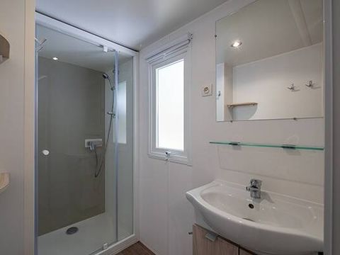 MOBILHOME 6 personnes - Mobil-home | Premium | 3 Ch. | 6 Pers. | Terrasse Lounge | Clim. | TV