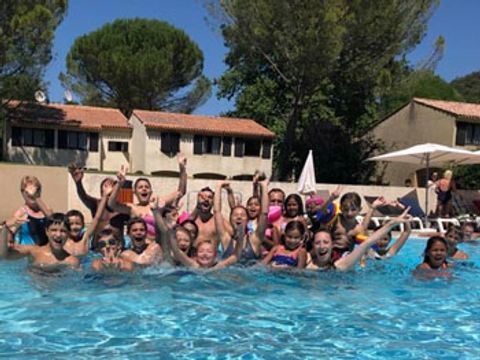 Domaine Chateau Laval - Camping Alpes-de-Haute-Provence