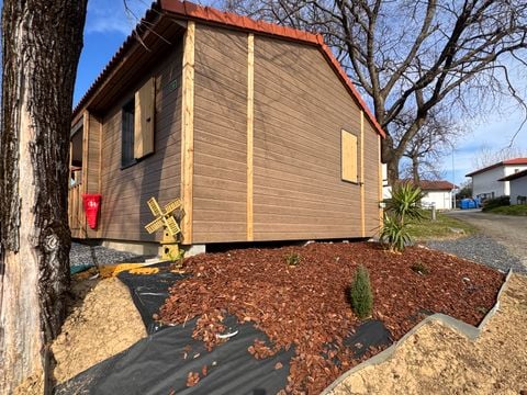 CHALET 5 personnes - HEGOA 4/5 personnes - 2 chambres + douche XL
