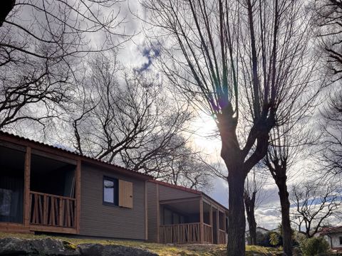 CHALET 6 personnes - HEGOA 4/6 personnes - 2 chambres + douche XL