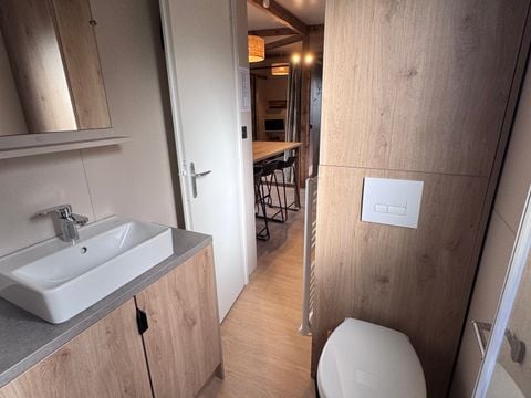 CHALET 6 personnes - ENBATA  4/6 personnes - séjour et terrasse  XL 