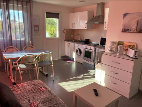 APPARTEMENT 4 personnes - 1 chambre - Au Rdc d'une maison