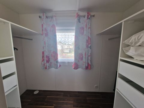 MOBILHOME 4 personnes - rigano Kaléo - 2 chambres Dressing