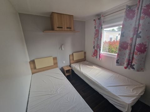 MOBILHOME 4 personnes - rigano Kaléo - 2 chambres Dressing