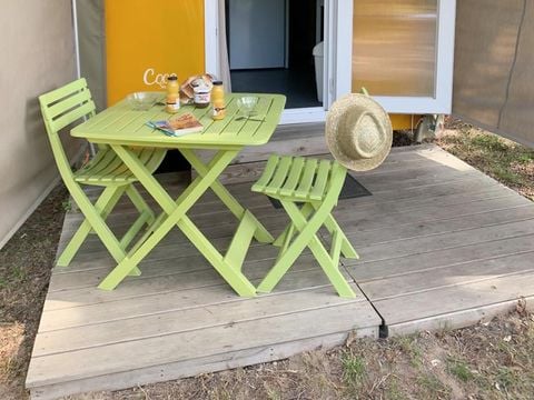 HÉBERGEMENT INSOLITE 2 personnes - MINI COCO SWEET (sans eau courante)