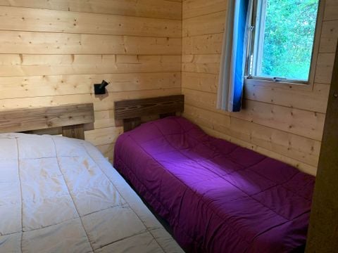HÉBERGEMENT INSOLITE 6 personnes - CABANE