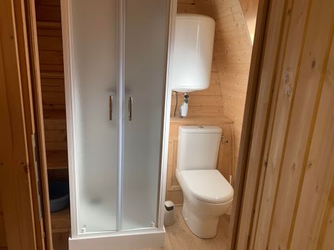 Hébergement 2 personnes - Pod 2 pers. - 1 lit double - avec WC et SDB