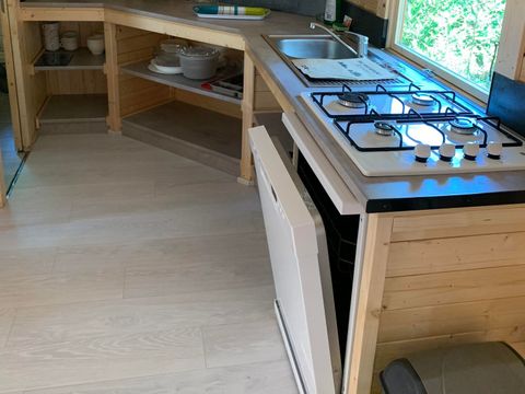 HÉBERGEMENT INSOLITE 8 personnes - Kota 6/8 Pers. LUXE - avec Spa privatif