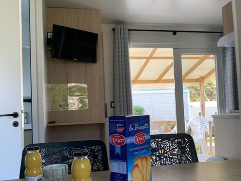 MOBILHOME 4 personnes - 4 pers. - Terrasse couverte - 2 chambres - SAMEDI