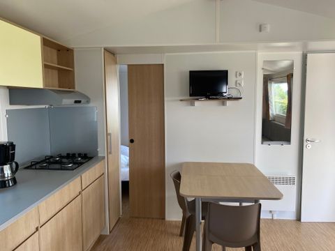 Mobilhome 6 personnes - Mobilhome Standard 35m² (3 chambres) avec terrasse couverte + TV