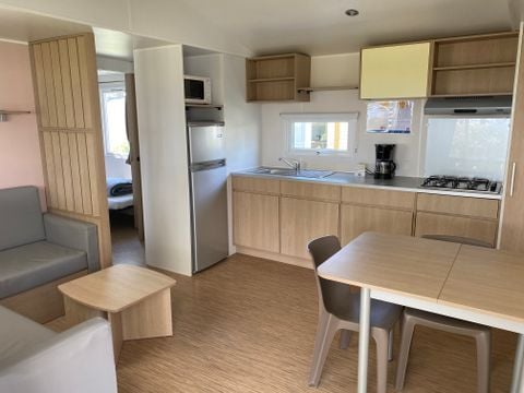 Mobilhome 6 personnes - Mobilhome Standard 35m² (3 chambres) avec terrasse couverte + TV