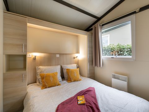 CHALET 6 personnes - Chalet Confort 39 m² (3 chambres) avec terrasse couverte + TV