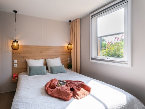 MOBILHOME 6 personnes - 3Ch Côté Jardin VIP - 2SDB + TV + LV