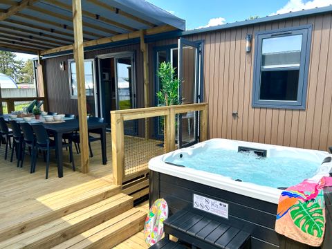 MOBILHOME 12 personnes - Tribu 6Ch & SPA Premium - 4SDB + TV + 2LV