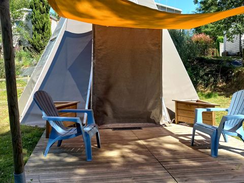 HÉBERGEMENT INSOLITE 6 personnes - Tipi 6