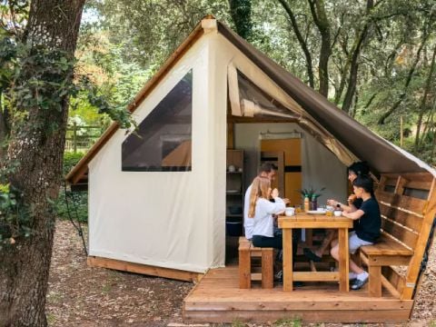 LODGE 5 personnes - ESSENTIEL 3 Pièces 5 Personnes Sans Sanitaire