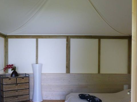 HÉBERGEMENT INSOLITE 4 personnes - Carré d'ailleurs