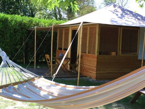 HÉBERGEMENT INSOLITE 4 personnes - Carré d'ailleurs