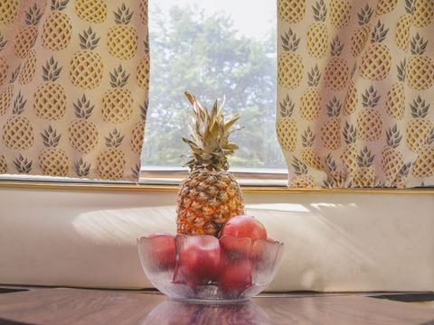 CARAVANE 2 personnes - Petite caravane vintage au milieu du Domaine