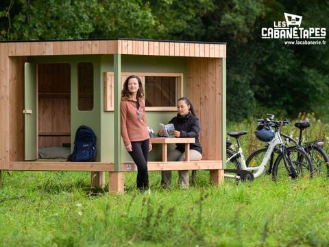 HÉBERGEMENT INSOLITE 2 personnes - Cabanétape