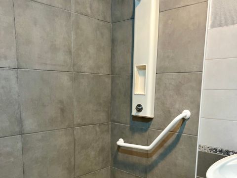 Gîte 9 personnes - PMR