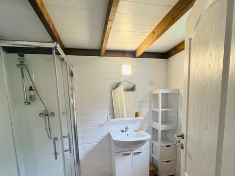 HÉBERGEMENT INSOLITE 6 personnes - Tiny houses